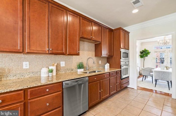 121 Autumn View Dr, Gaithersburg MD  20878-7818 exterior