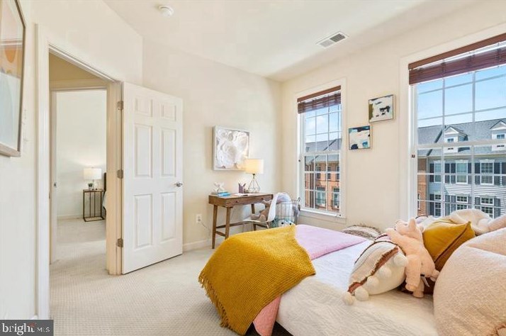 121 Autumn View Dr, Gaithersburg MD  20878-7818 exterior