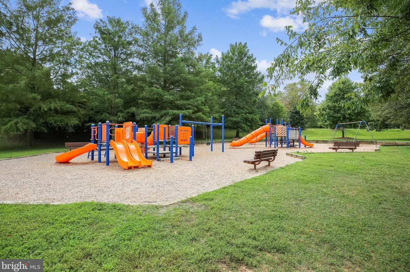 9603 Marston Ln, Gaithersburg MD 20886-5001 exterior