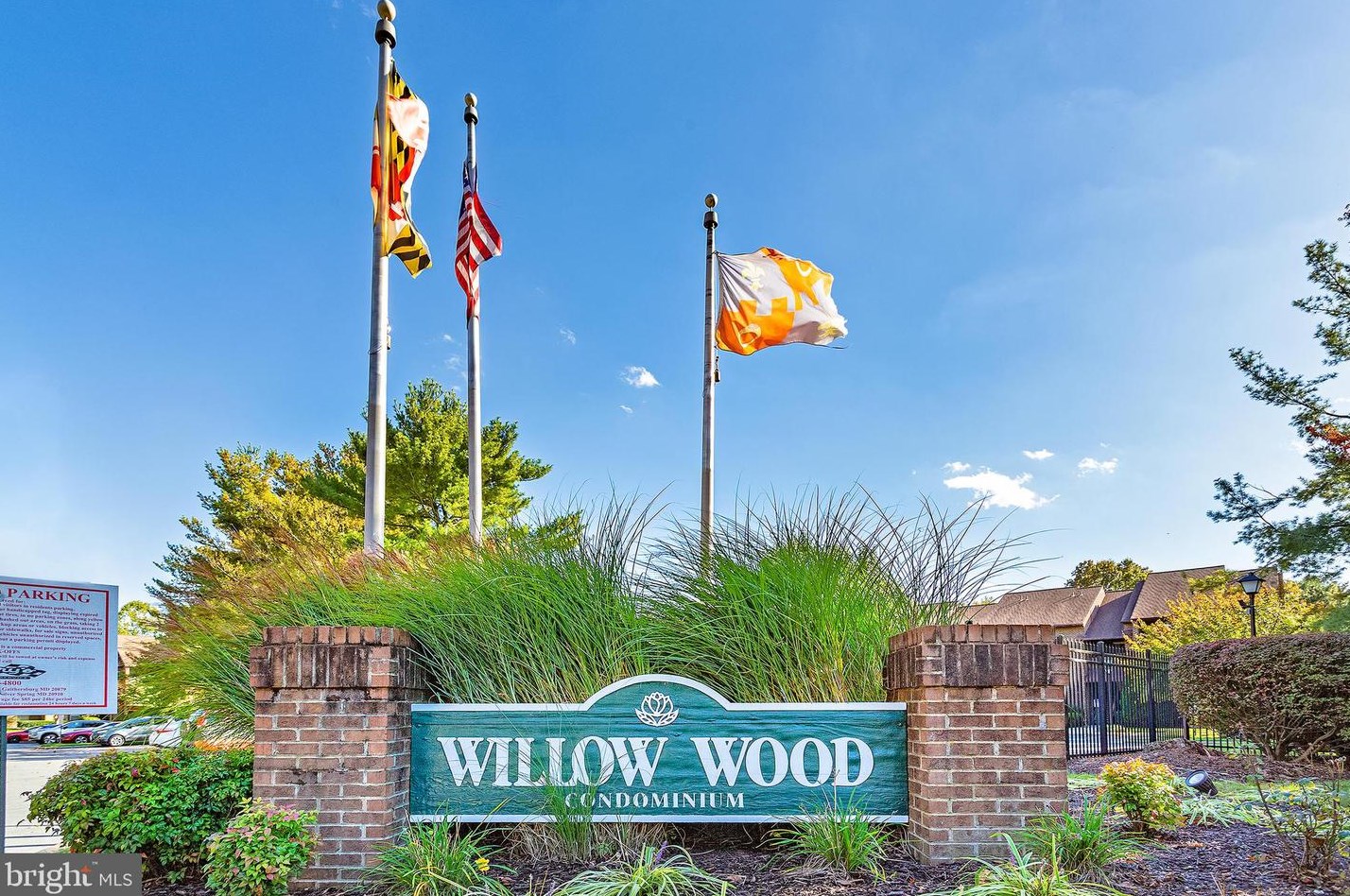 7909 Badenloch Way, Gaithersburg MD  20879-5266 exterior