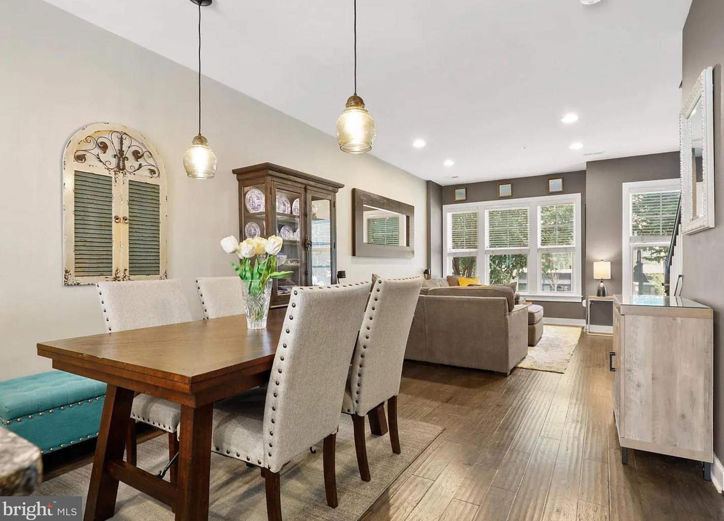 147 Decoverly Dr, Gaithersburg MD  20878-4548 exterior