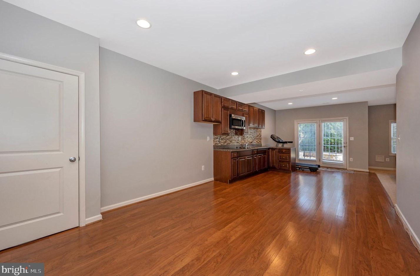 15505 Hallman Grove Ct, Gaithersburg MD  20878-3474 exterior