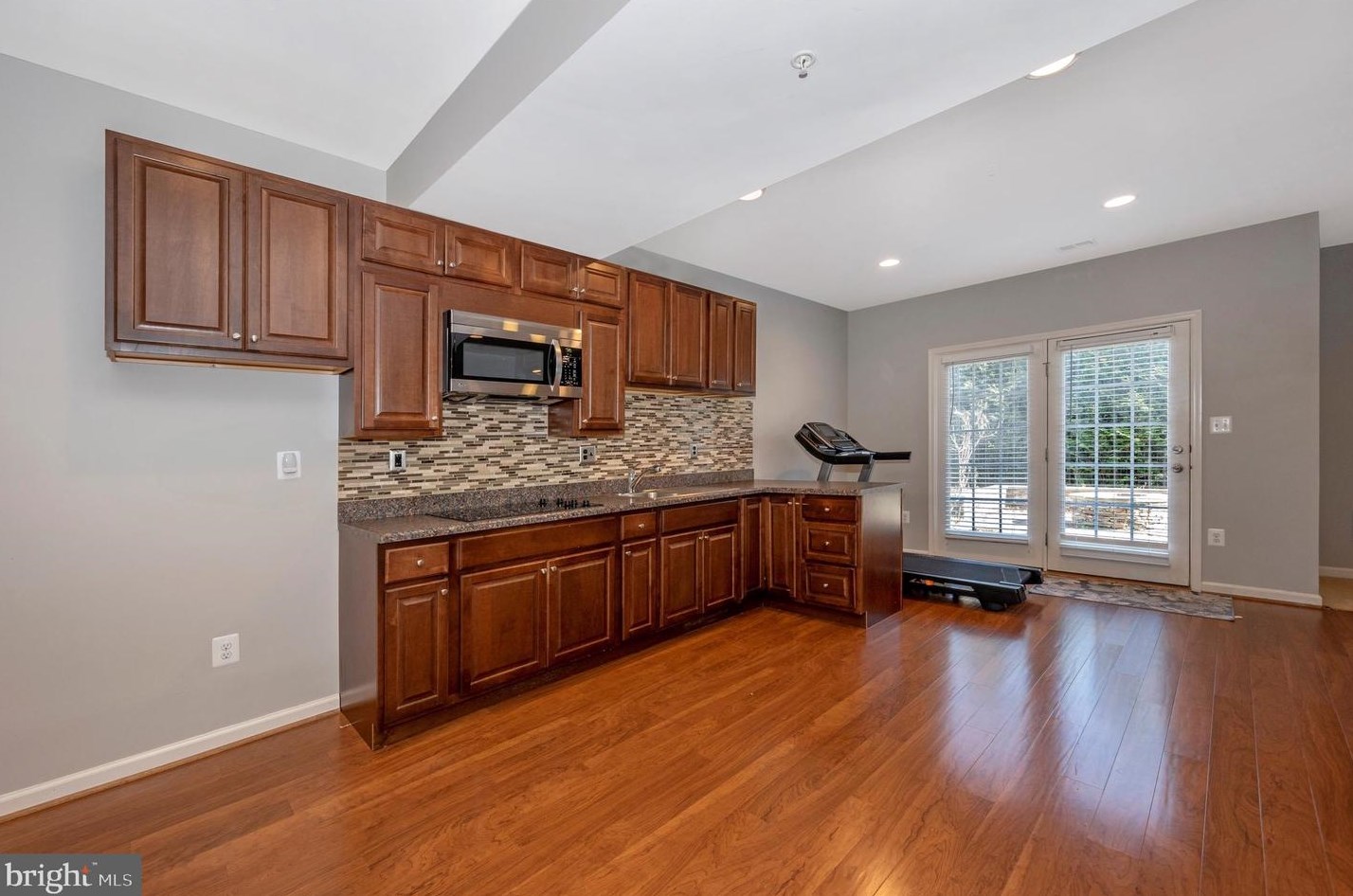 15505 Hallman Grove Ct, Gaithersburg MD  20878-3474 exterior