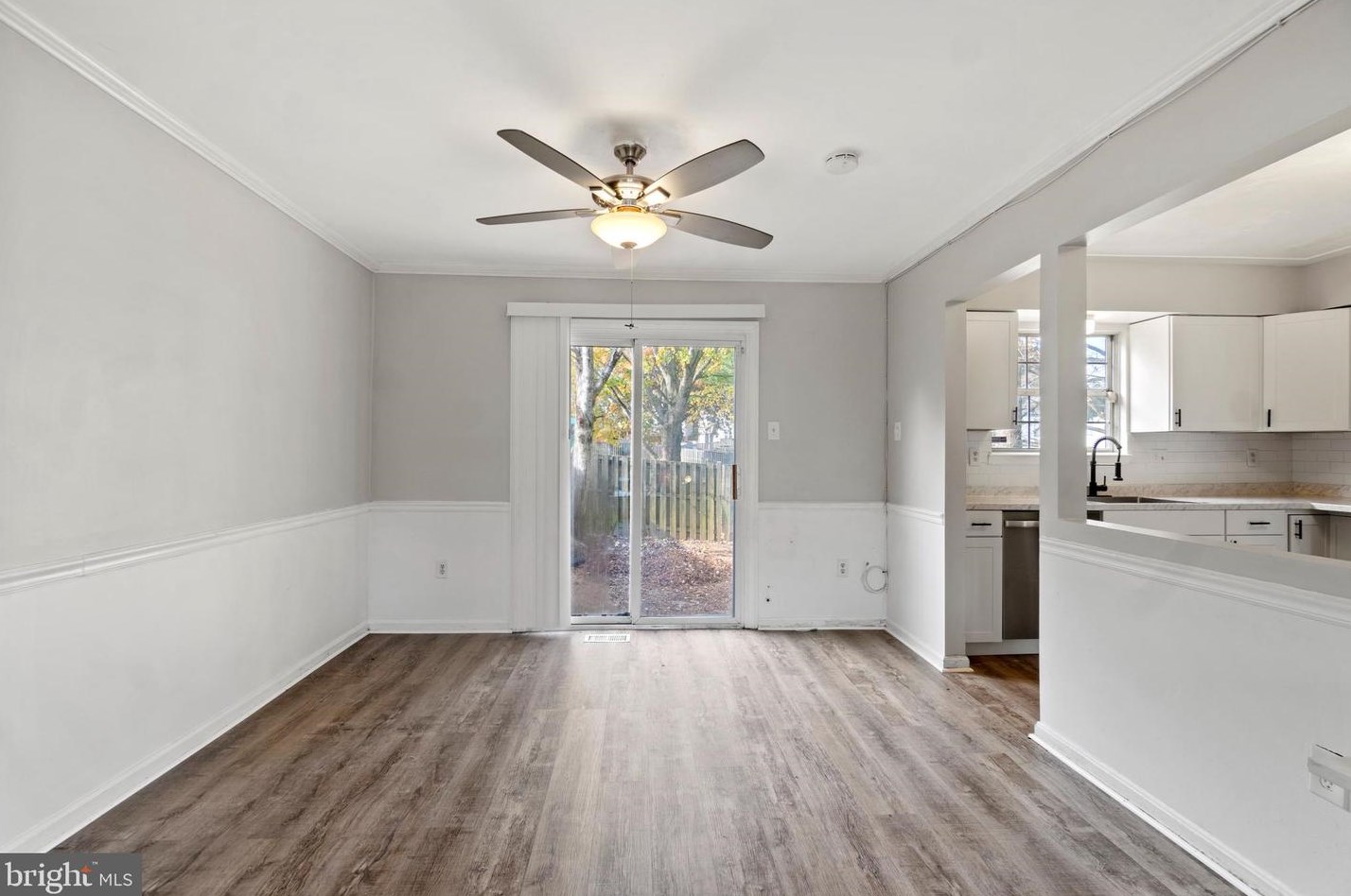 9245 Broadwater Dr, Gaithersburg MD  20879-2170 exterior