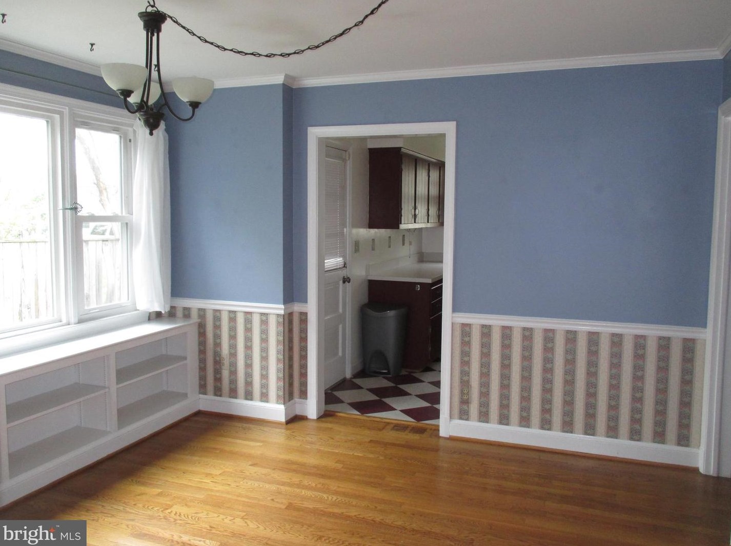 7 James St, Gaithersburg MD  20877-1929 exterior