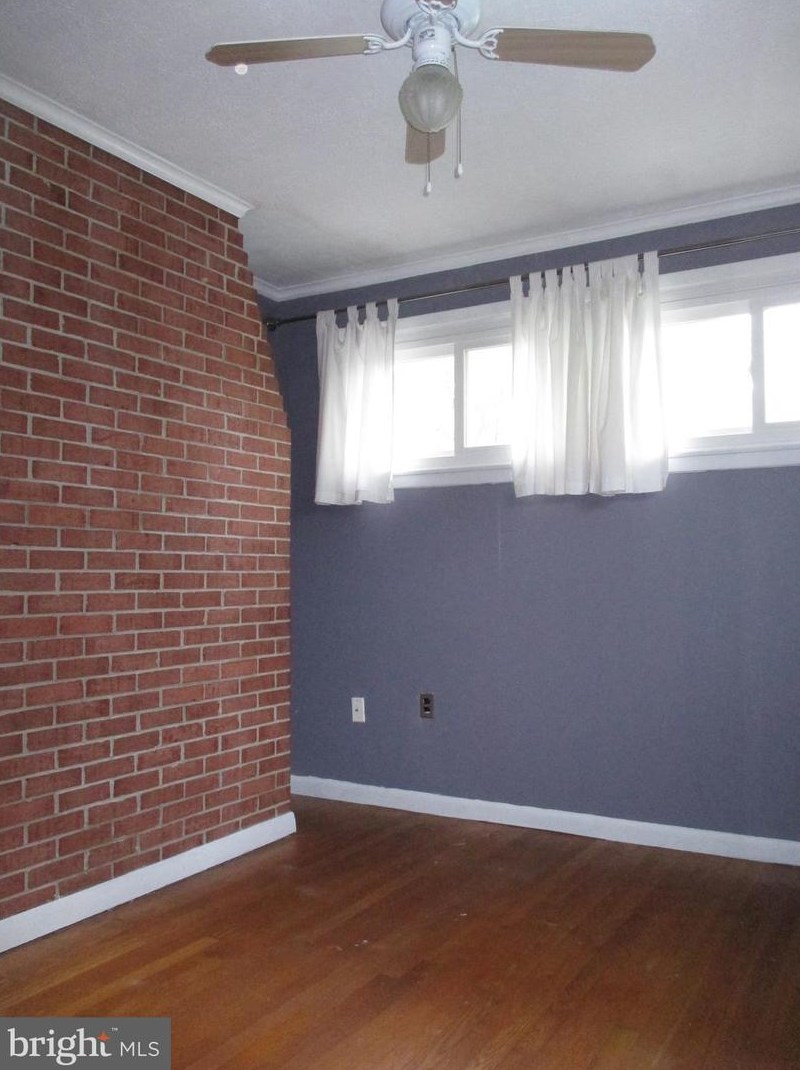 7 James St, Gaithersburg MD  20877-1929 exterior