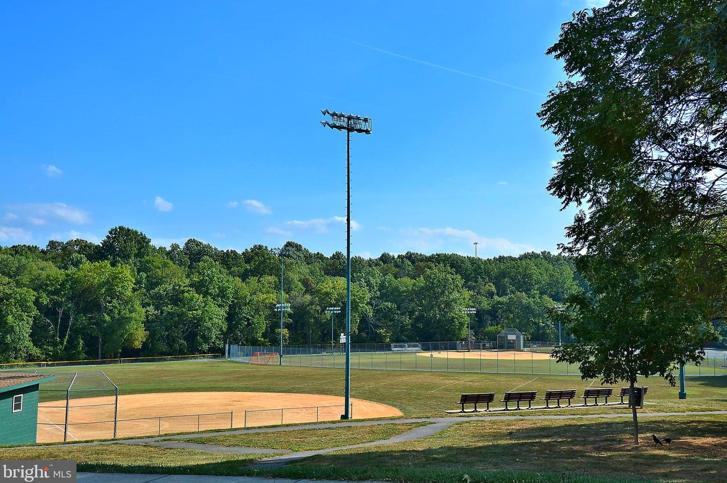 532 Deer Park Rd, Gaithersburg MD  20877-1632 exterior