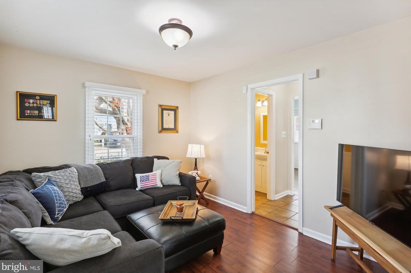 2 Linden Hall Ct, Gaithersburg MD  20877-3453 exterior