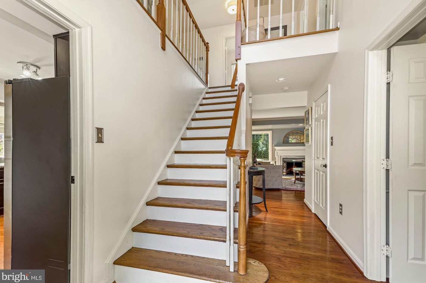 124 Billingsgate Ln, Gaithersburg MD  20877-3726 exterior