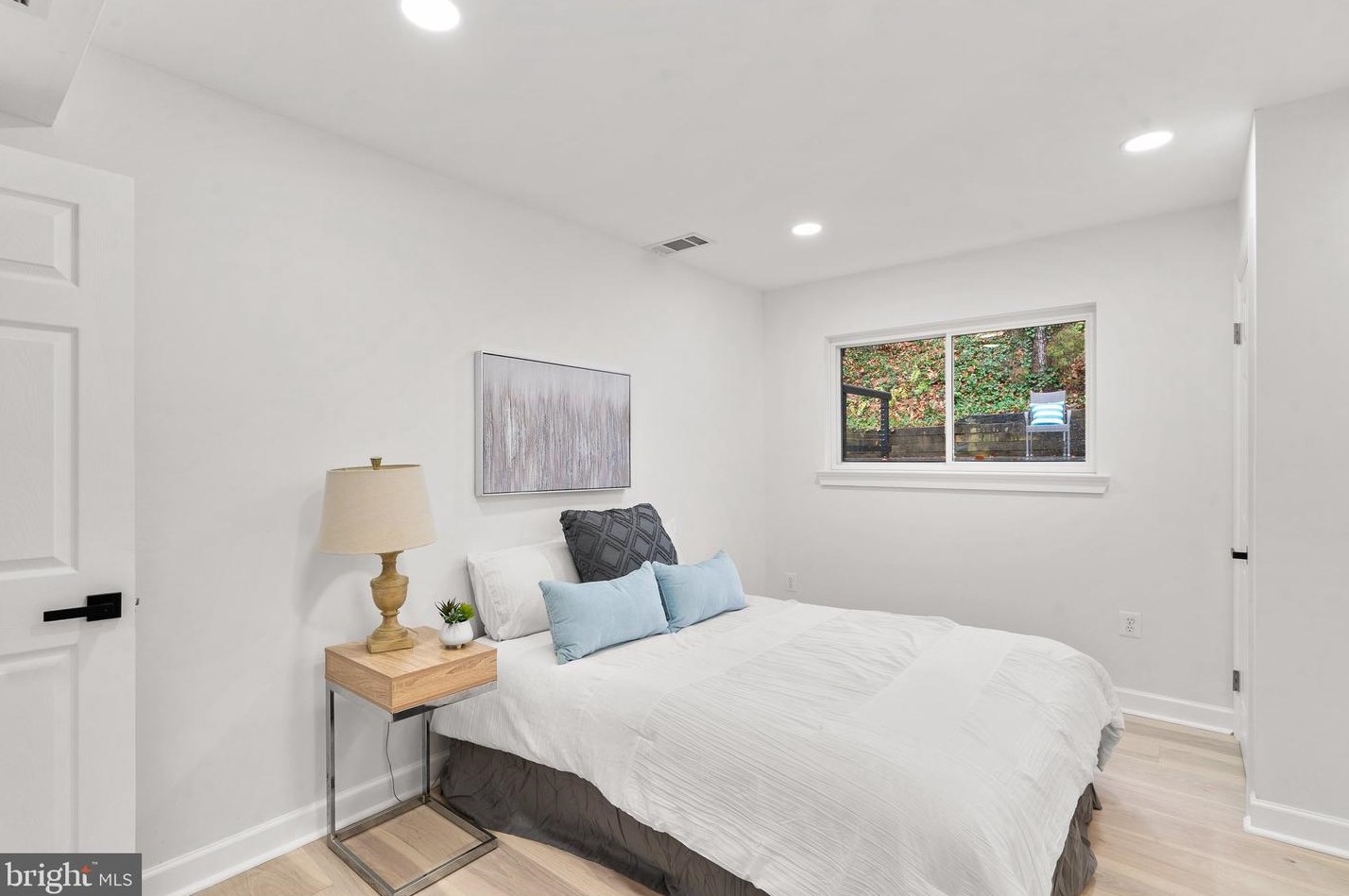 7903 Rocton Ave, Bethesda MD  20815-3911 exterior