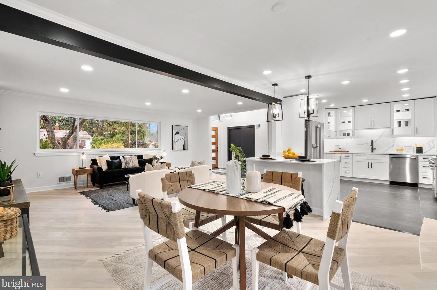 7903 Rocton Ave, Bethesda MD  20815-3911 exterior