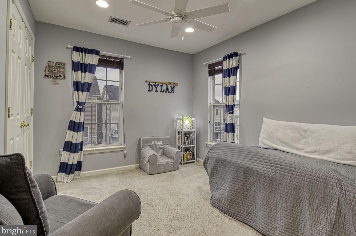 717 Main St, Gaithersburg MD 20878-5516 exterior