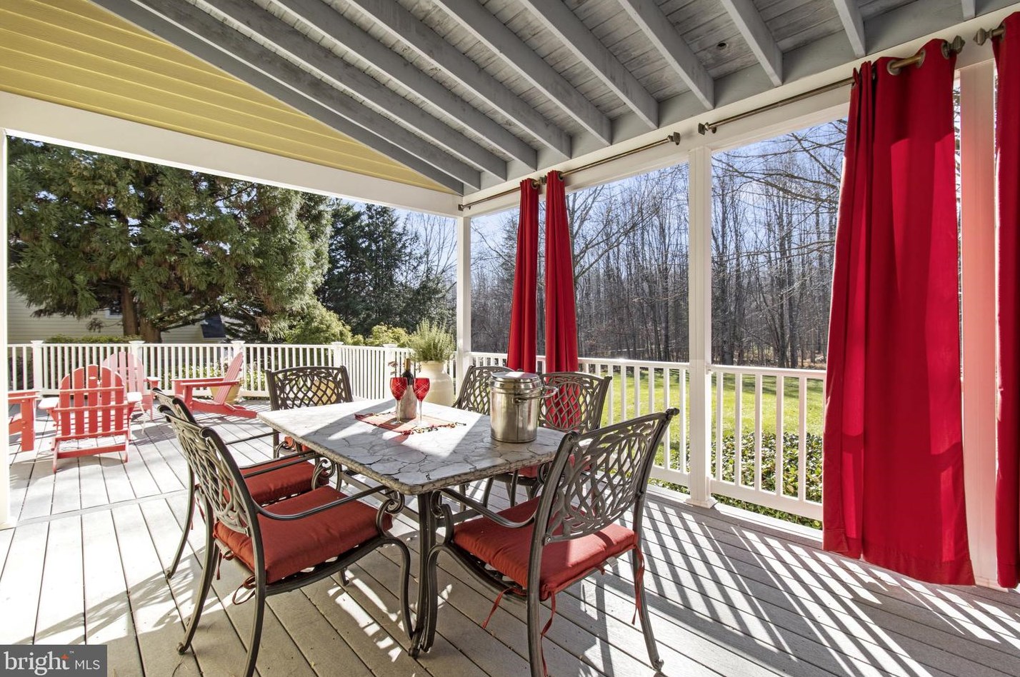 13529 Scottish Autumn Ct, Gaithersburg MD  20878-3991 exterior