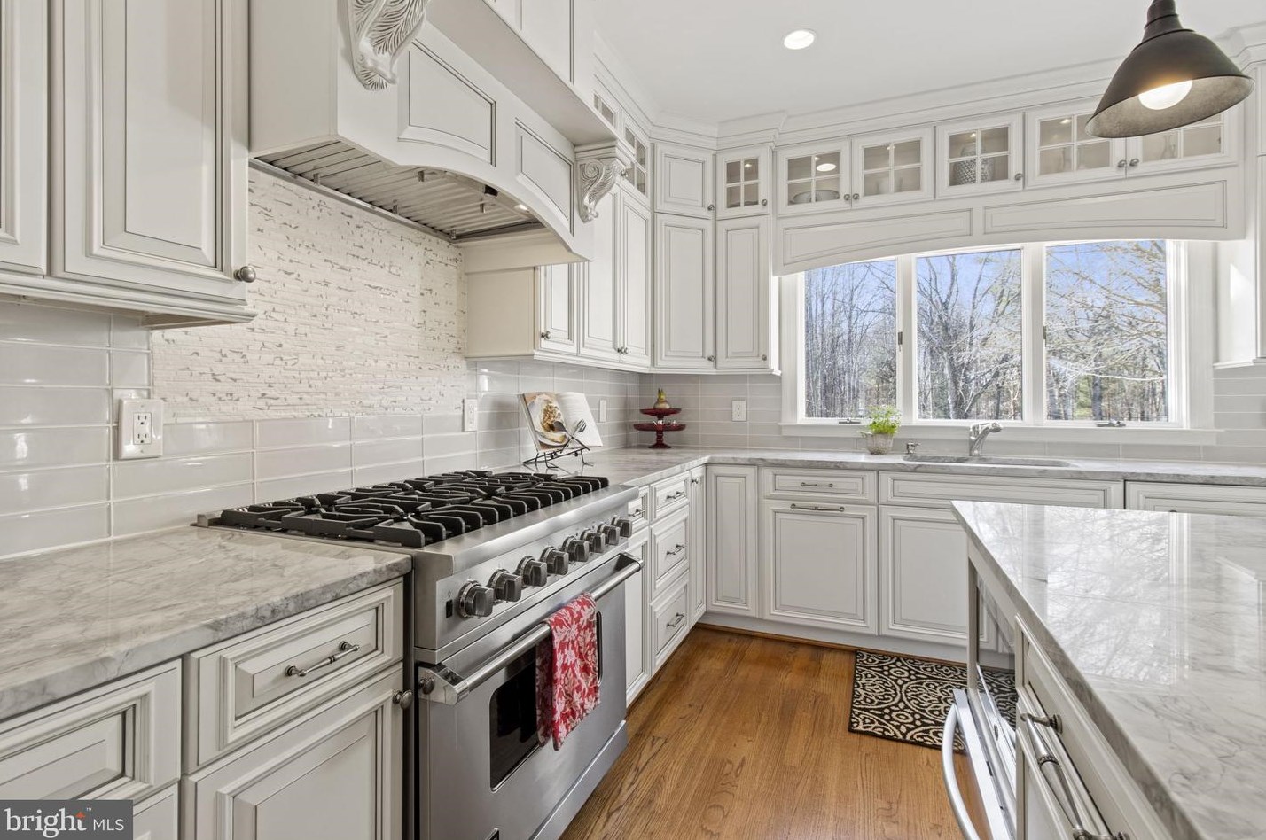 13529 Scottish Autumn Ct, Gaithersburg MD  20878-3991 exterior