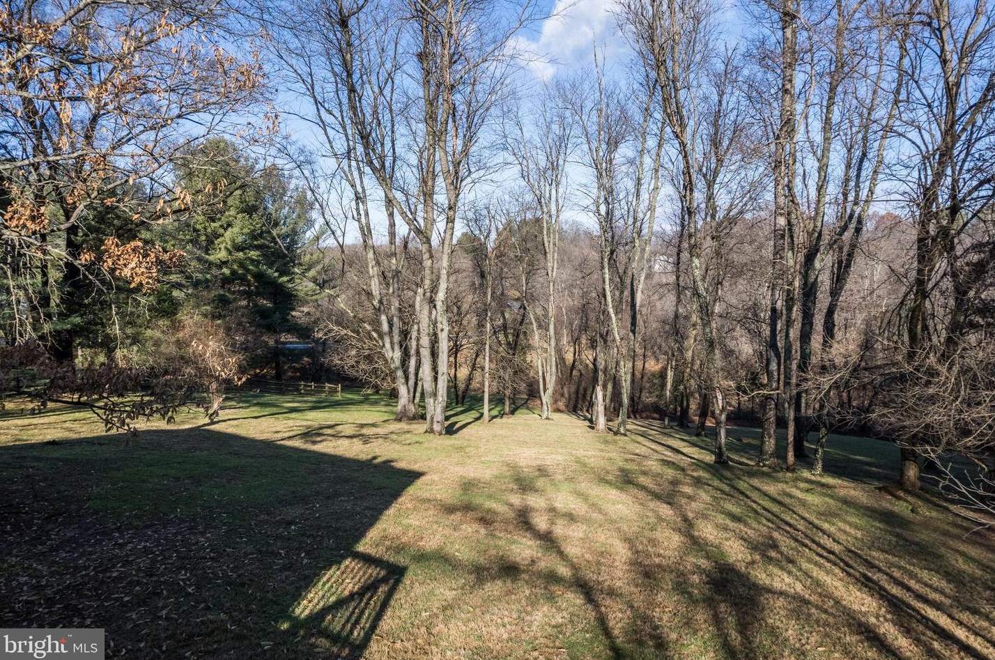 17 Bell Bluff Ct, Gaithersburg MD  20879-1115 exterior