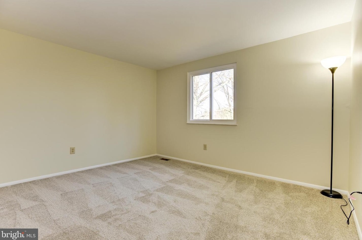 17 Bell Bluff Ct, Gaithersburg MD  20879-1115 exterior