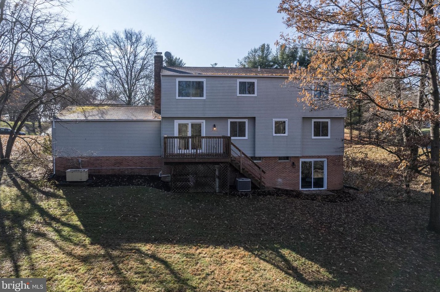 17 Bell Bluff Ct, Gaithersburg MD  20879-1115 exterior
