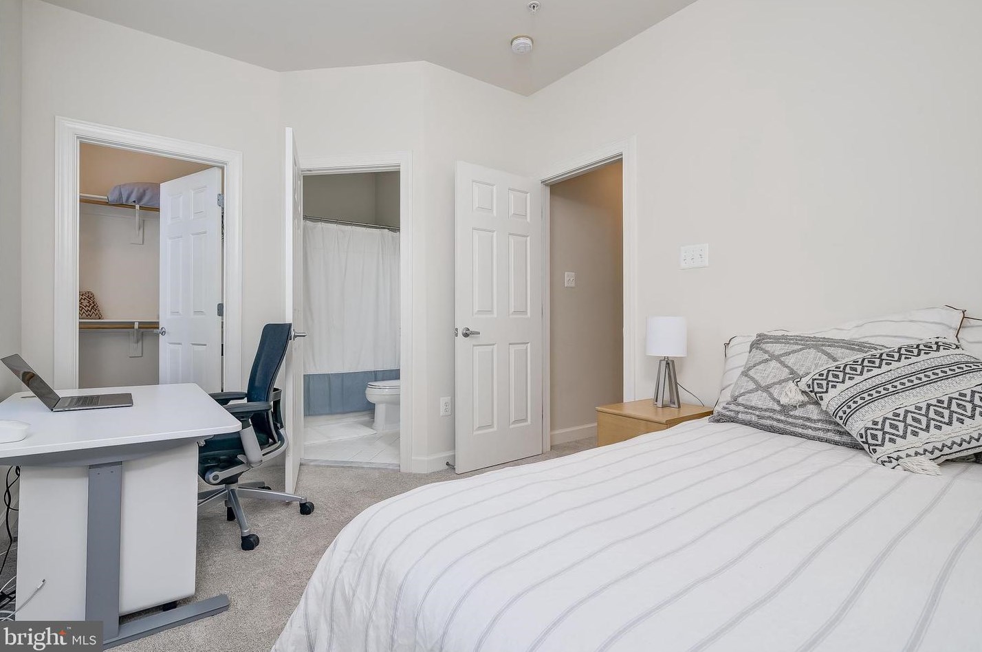 610 Eden Pl, Gaithersburg MD  20877-3341 exterior