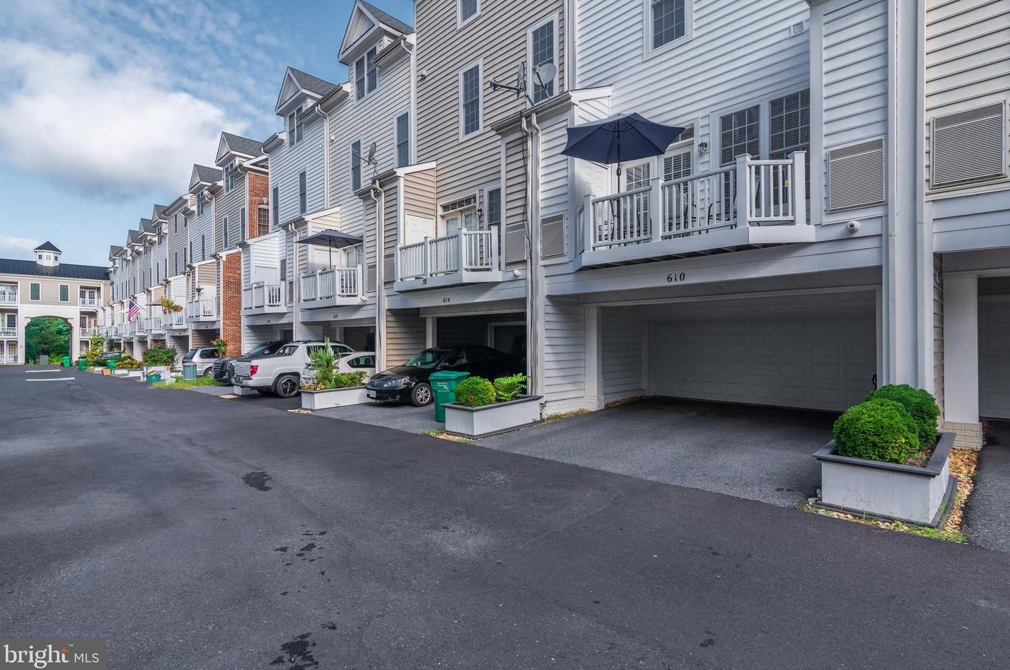 610 Eden Pl, Gaithersburg MD  20877-3341 exterior