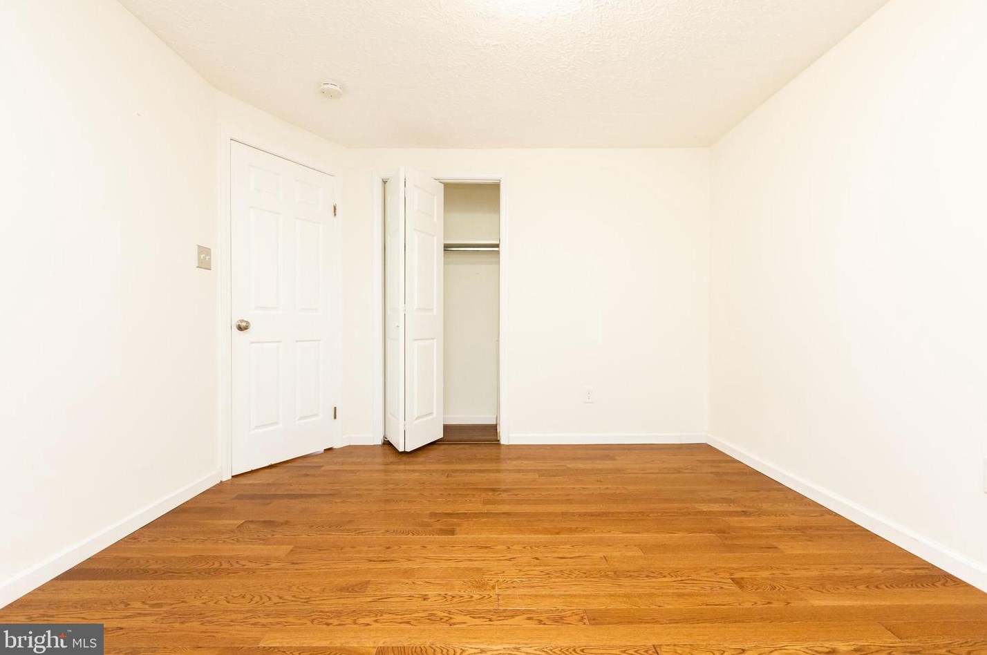 122 Holdcroft Ln, Gaithersburg MD  20878-2712 exterior