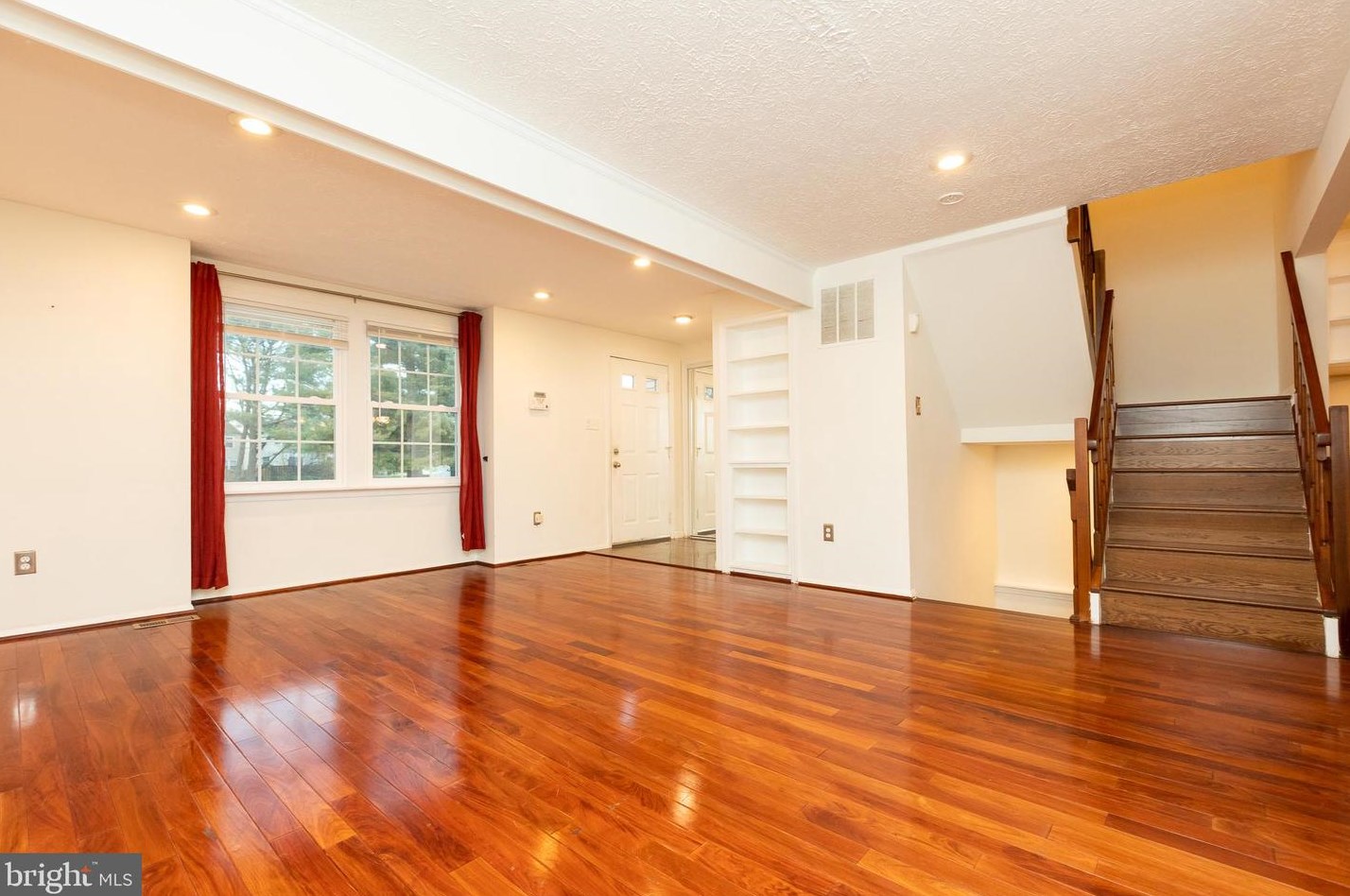 122 Holdcroft Ln, Gaithersburg MD  20878-2712 exterior