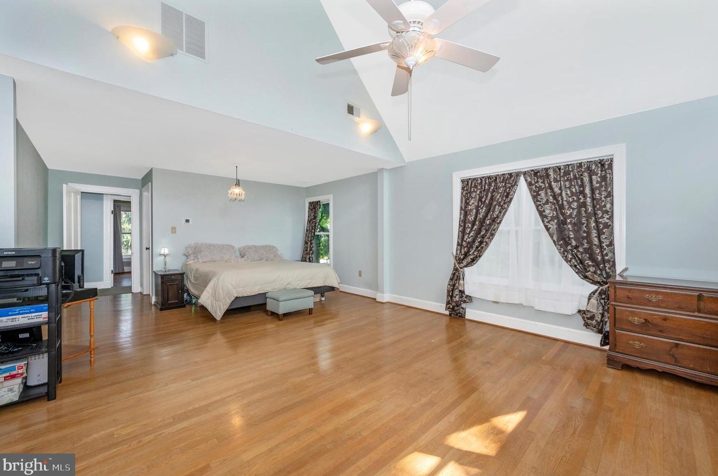 11 Brookes Ave, Gaithersburg MD  20877-2701 exterior