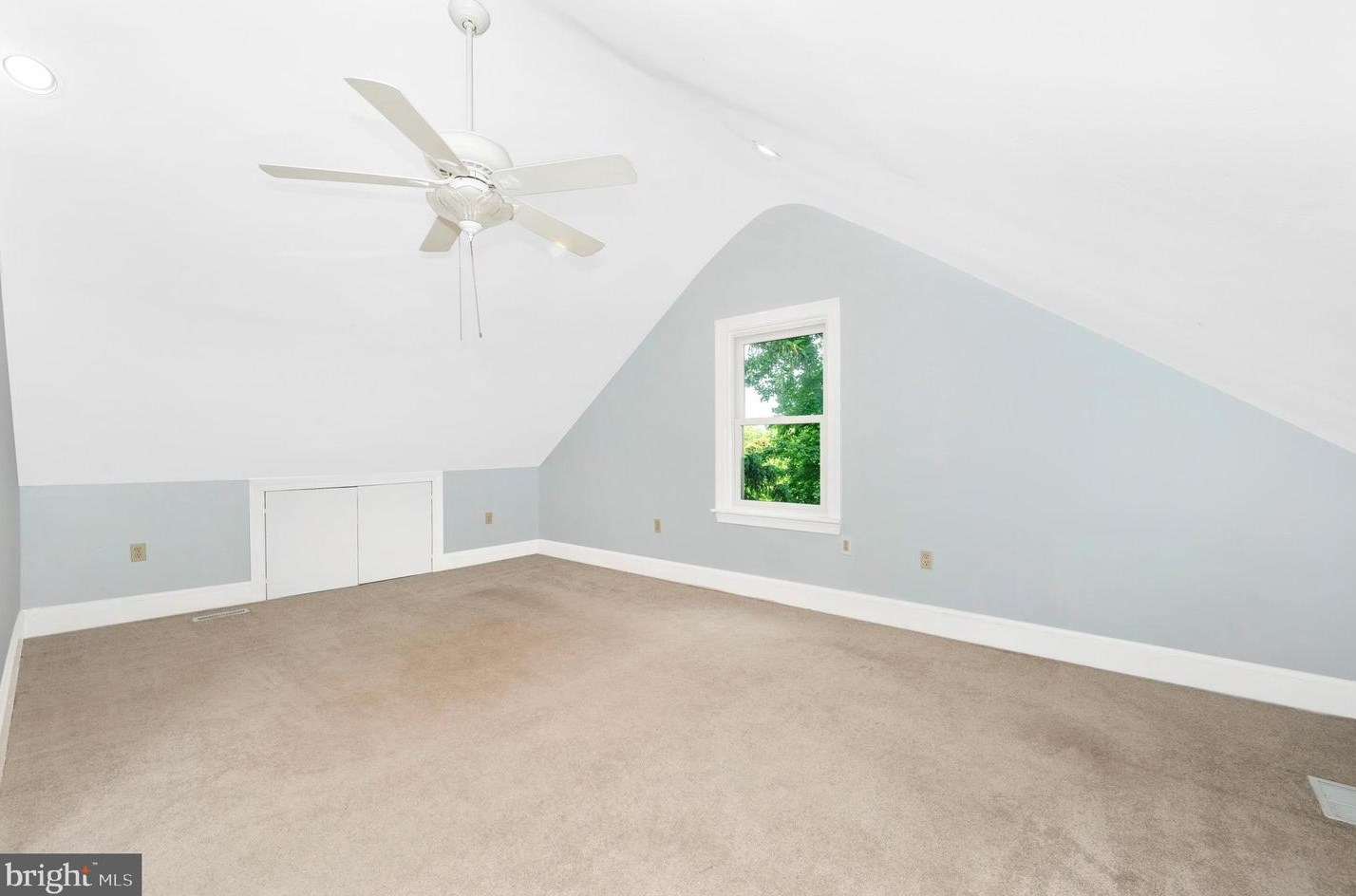 11 Brookes Ave, Gaithersburg MD  20877-2701 exterior