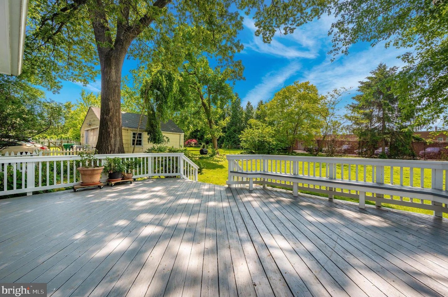 11 Brookes Ave, Gaithersburg MD  20877-2701 exterior
