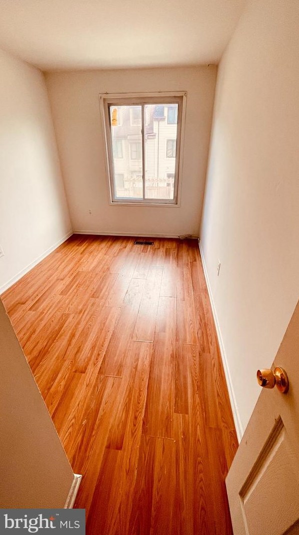 10044 Forest View Pl, Gaithersburg MD  20886-1104 exterior