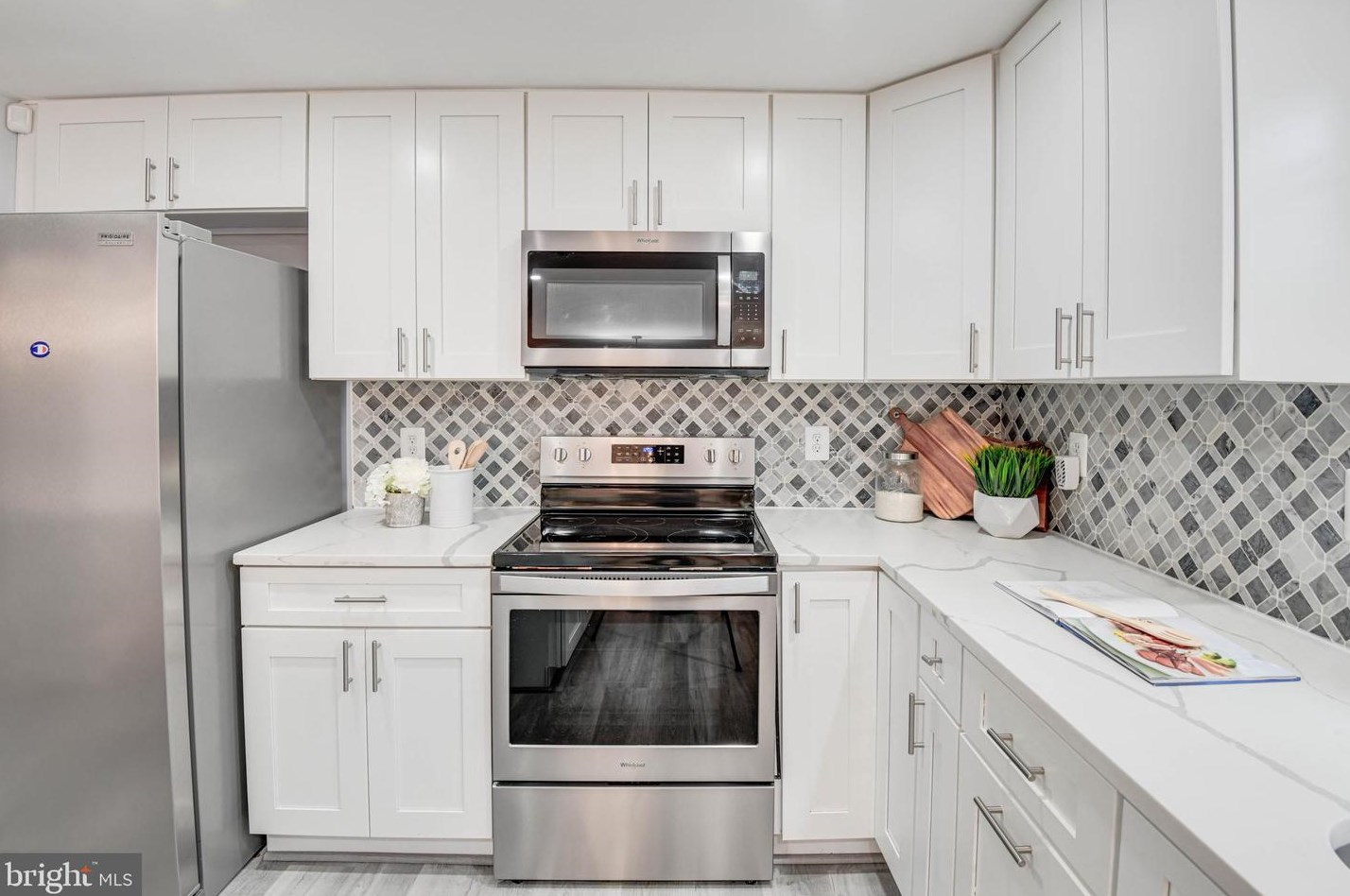 19029 Threshing Pl, Gaithersburg MD  20886-3143 exterior