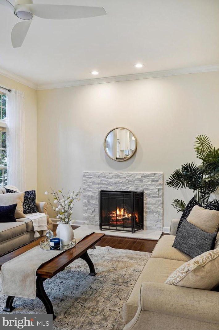 14013 Natia Manor Dr, Gaithersburg MD  20878-4858 exterior