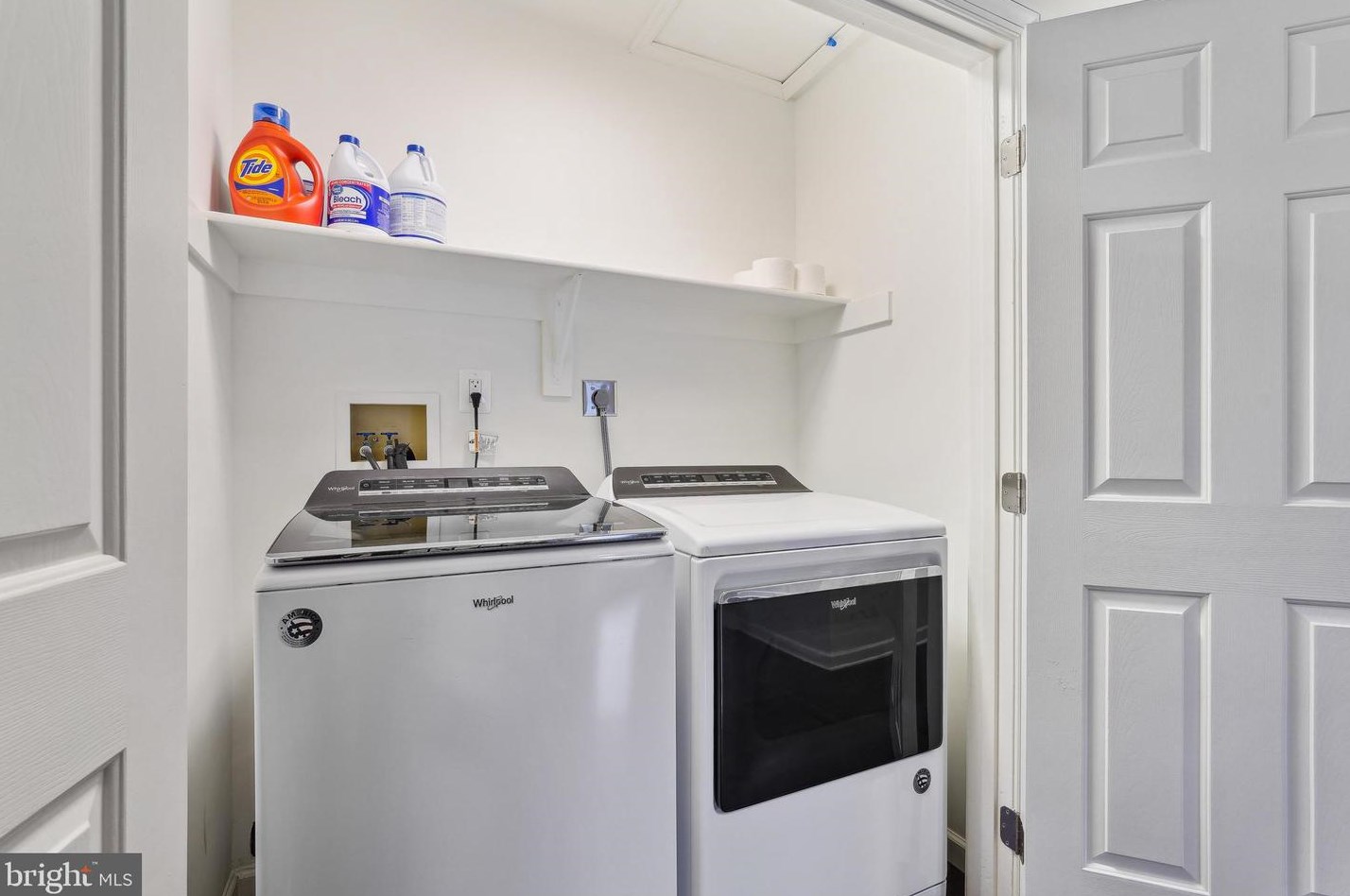 14013 Natia Manor Dr, Gaithersburg MD  20878-4858 exterior