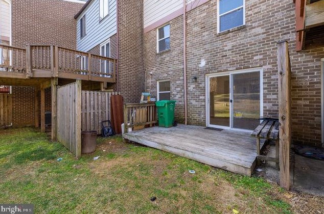 1030 Side Dr, Gaithersburg MD  20878-3141 exterior