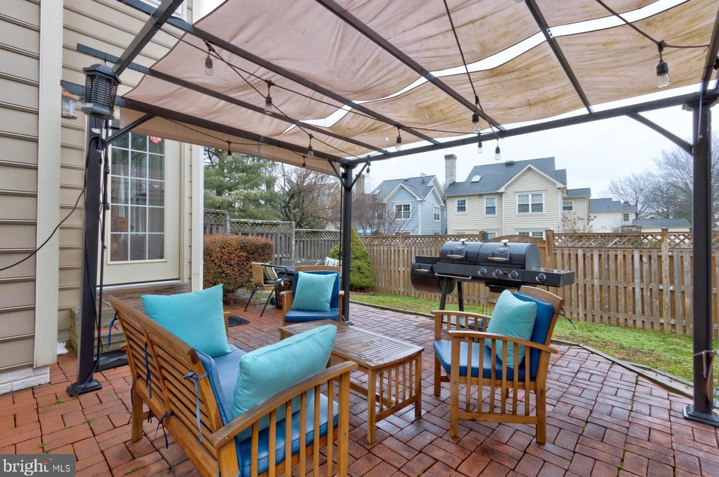 5 Marketree Ct, Gaithersburg MD  20886-4957 exterior