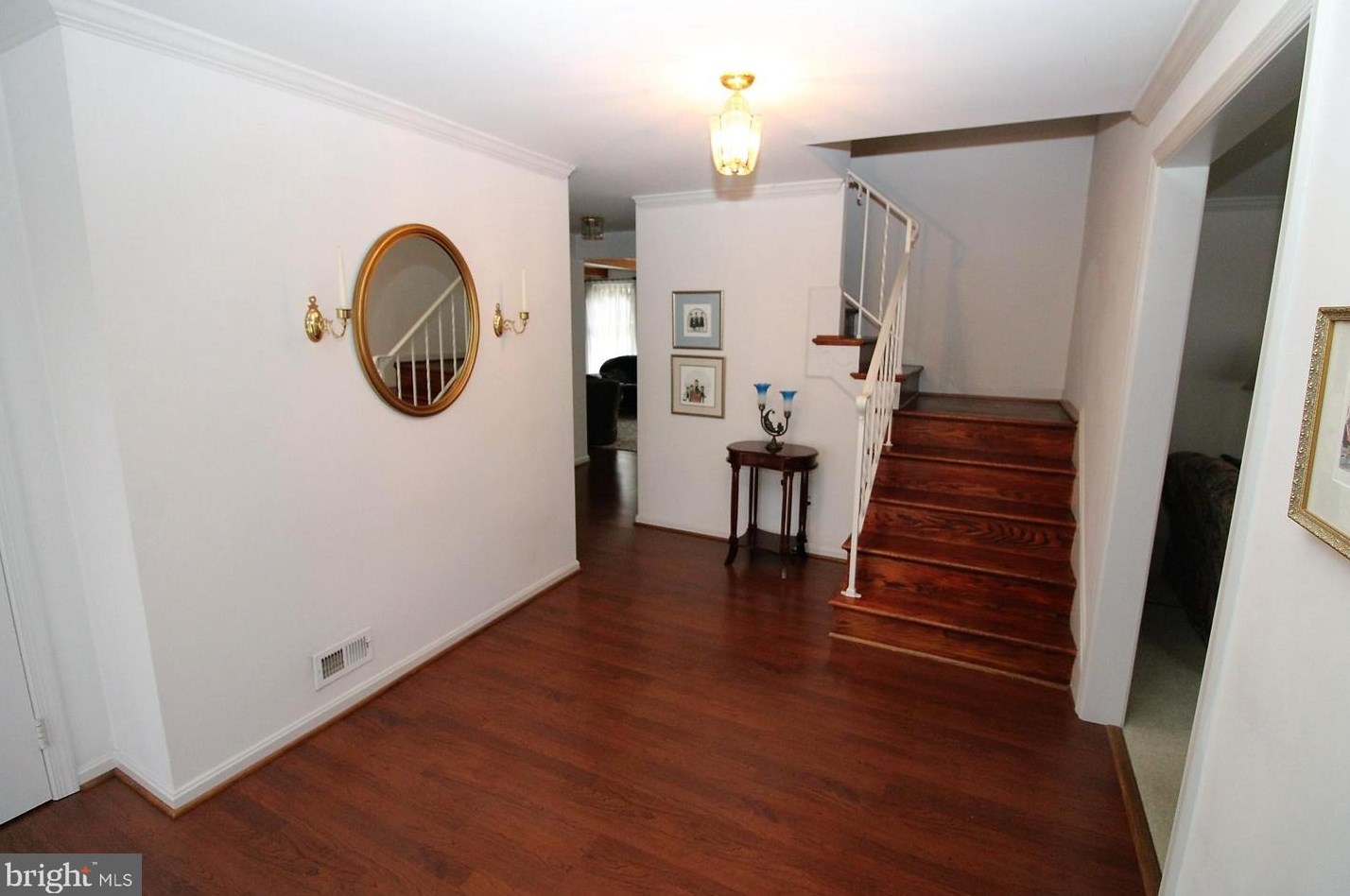 9529 Whetstone Dr, Gaithersburg MD  20886-3109 exterior