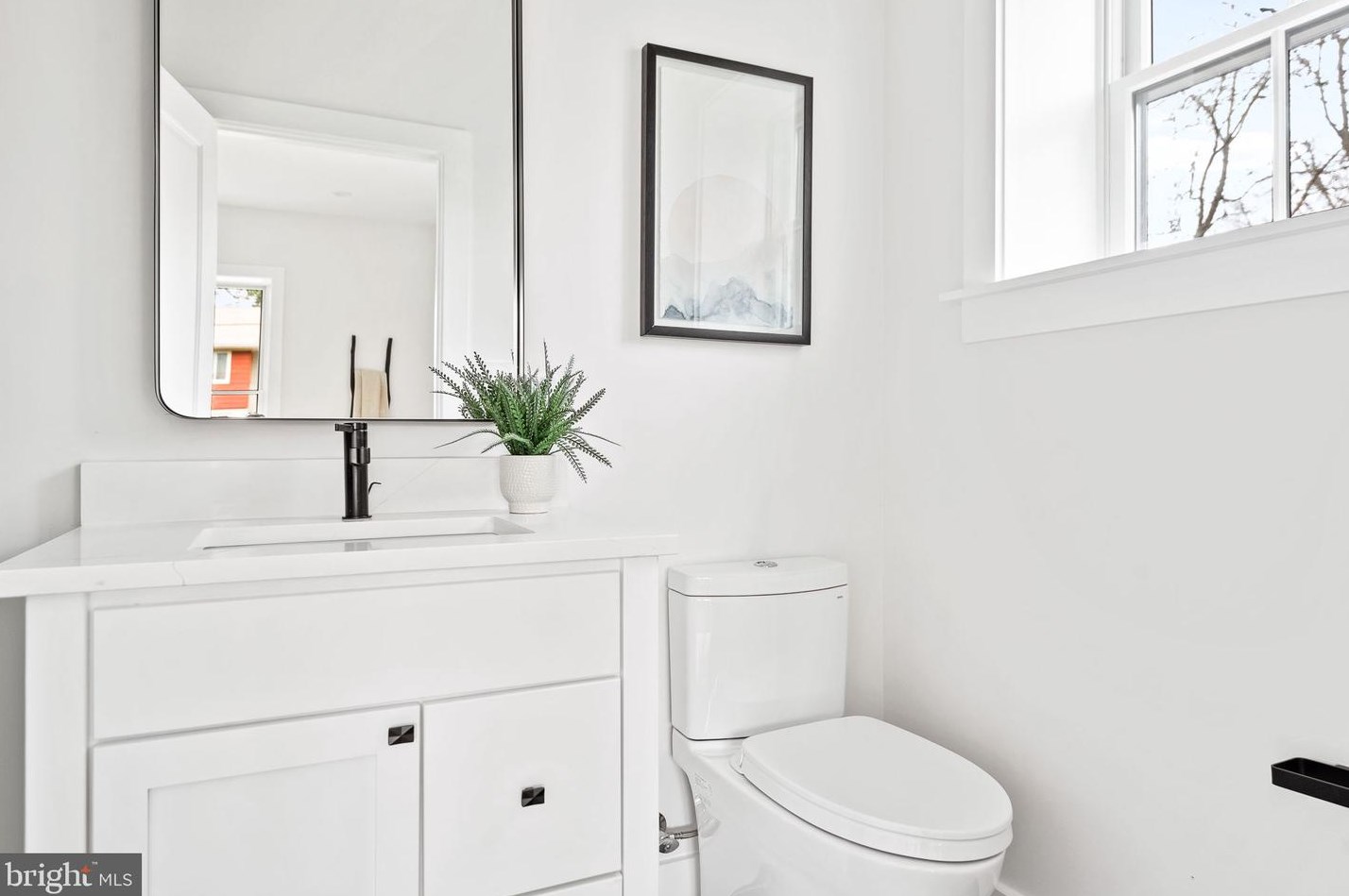 7704 Holiday Ter, Bethesda MD  20817-6616 exterior