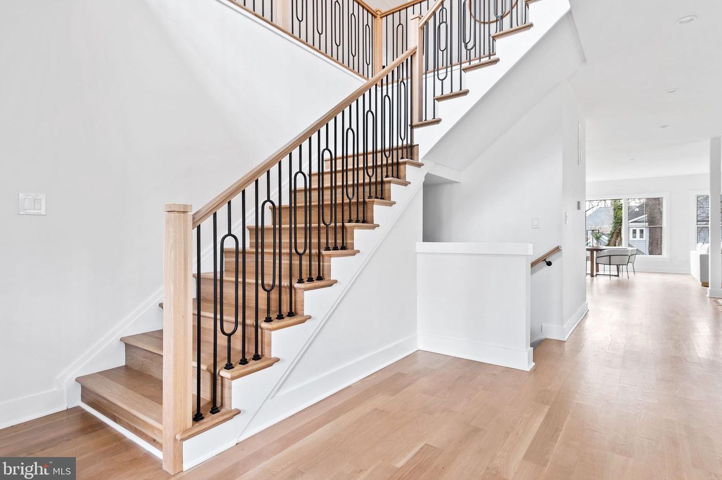 7704 Holiday Ter, Bethesda MD  20817-6616 exterior