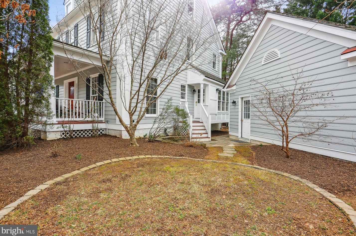 119 Thurgood St, Gaithersburg MD 20878-5746 exterior