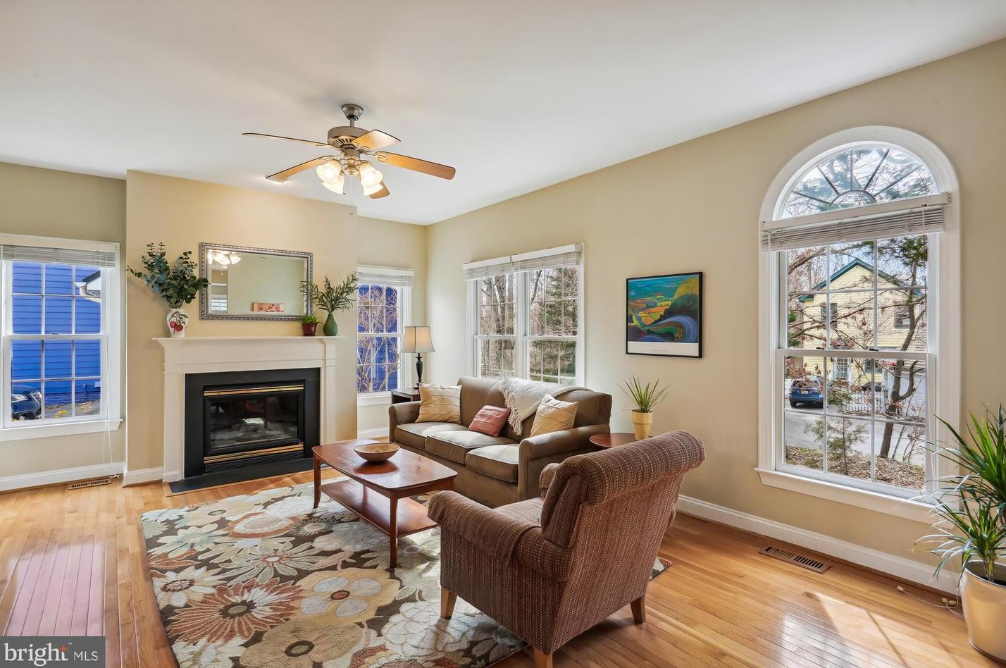 119 Thurgood St, Gaithersburg MD 20878-5746 exterior