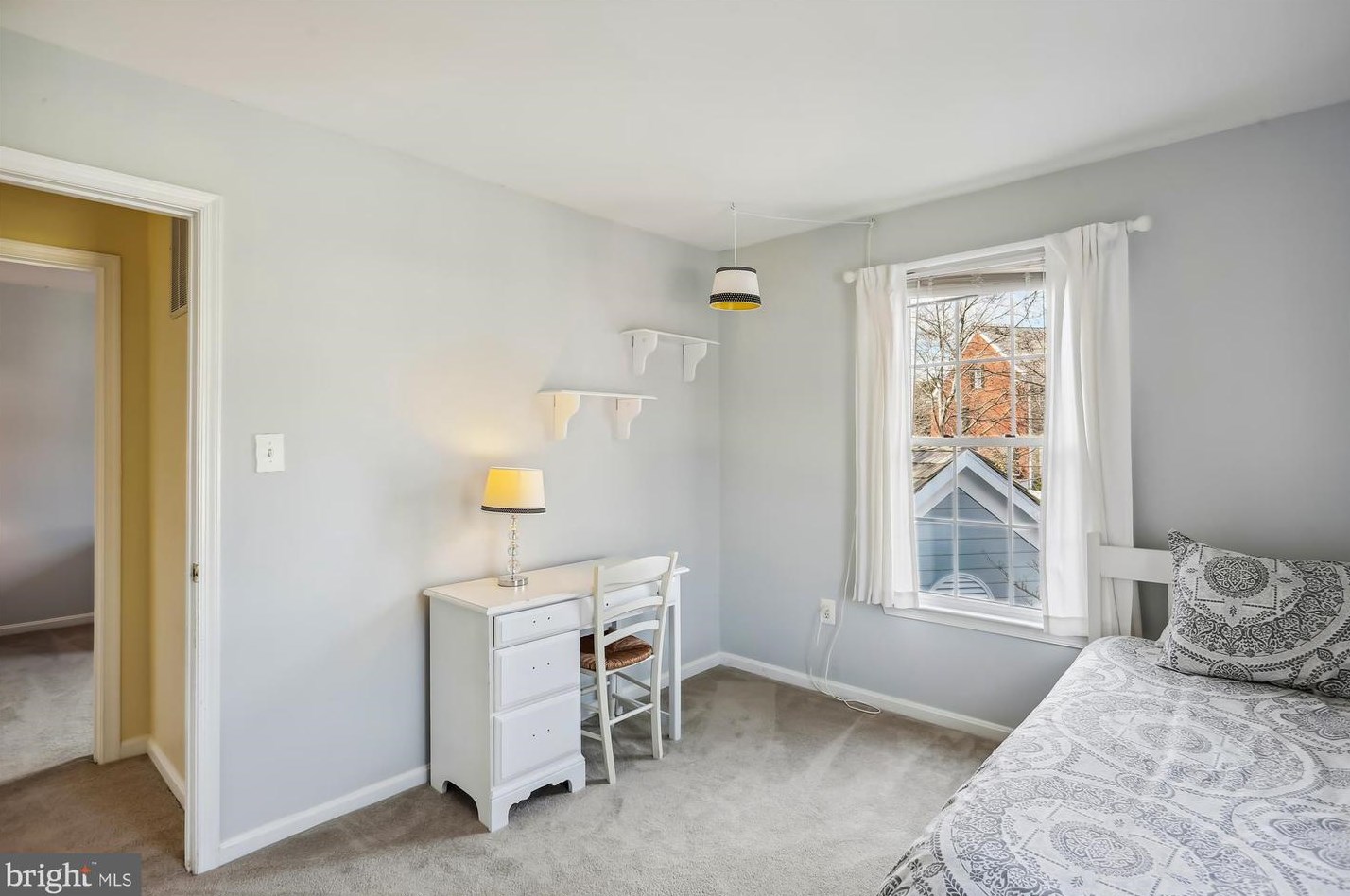 119 Thurgood St, Gaithersburg MD 20878-5746 exterior