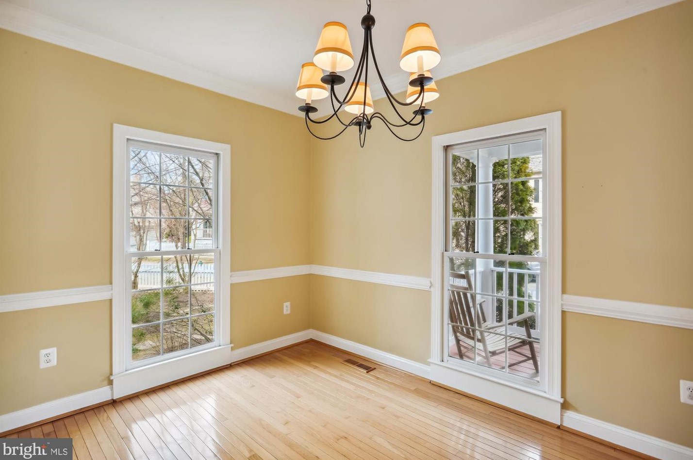 119 Thurgood St, Gaithersburg MD 20878-5746 exterior