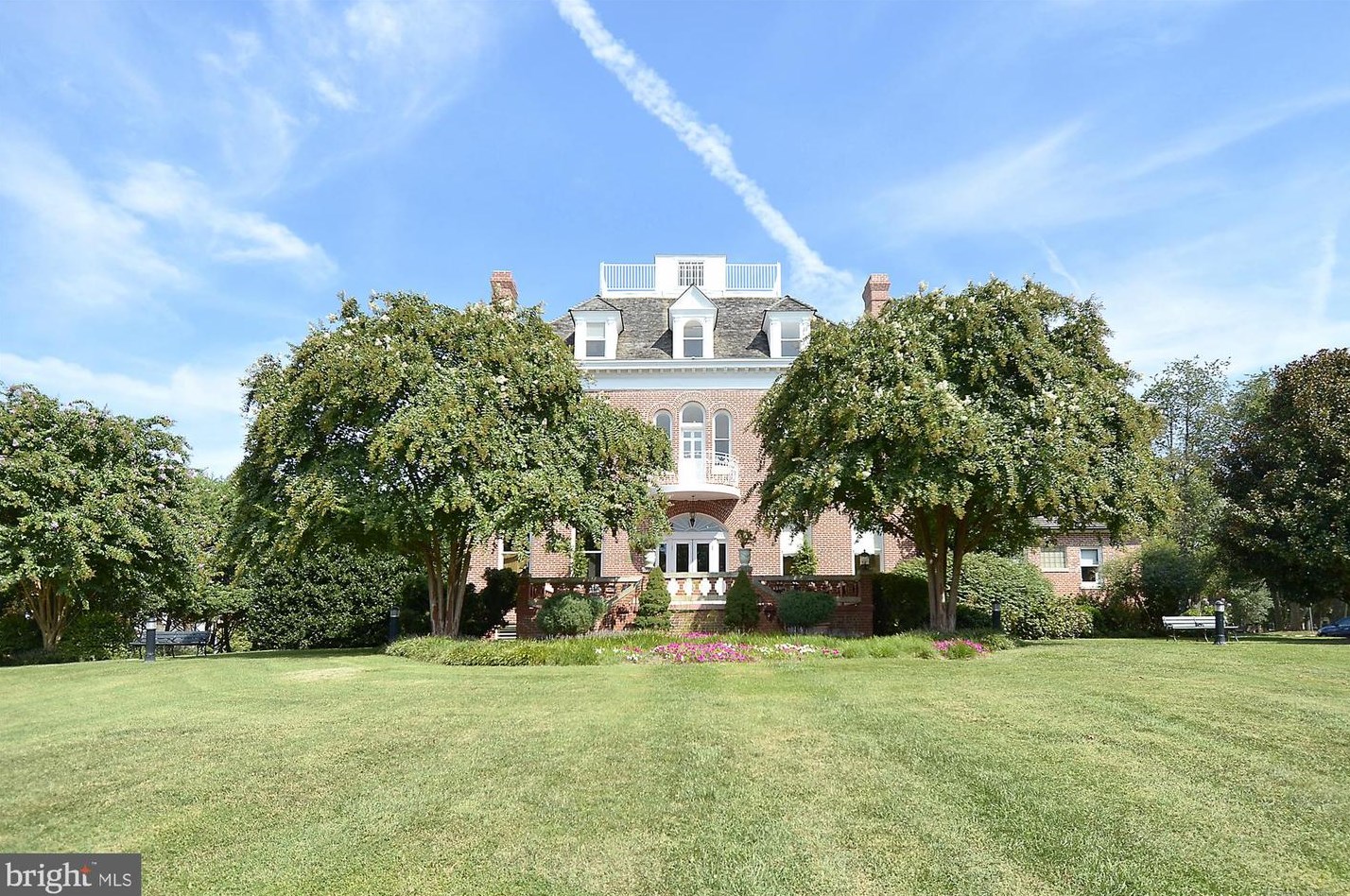 119 Thurgood St, Gaithersburg MD 20878-5746 exterior