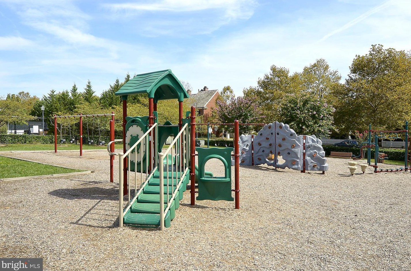 119 Thurgood St, Gaithersburg MD 20878-5746 exterior