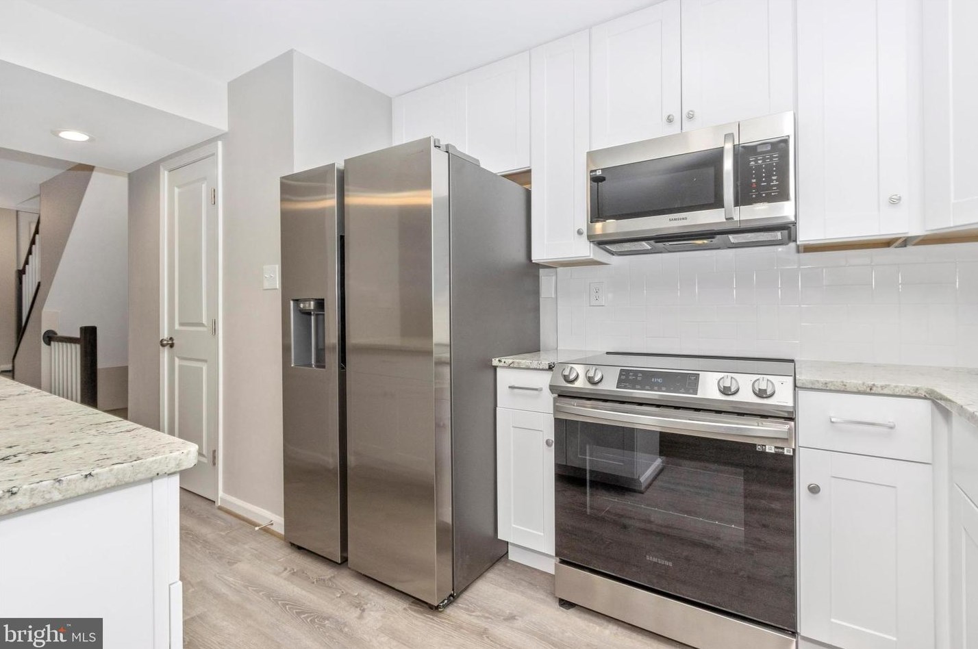 19813 Bazzellton Pl, Gaithersburg MD  20886-1432 exterior