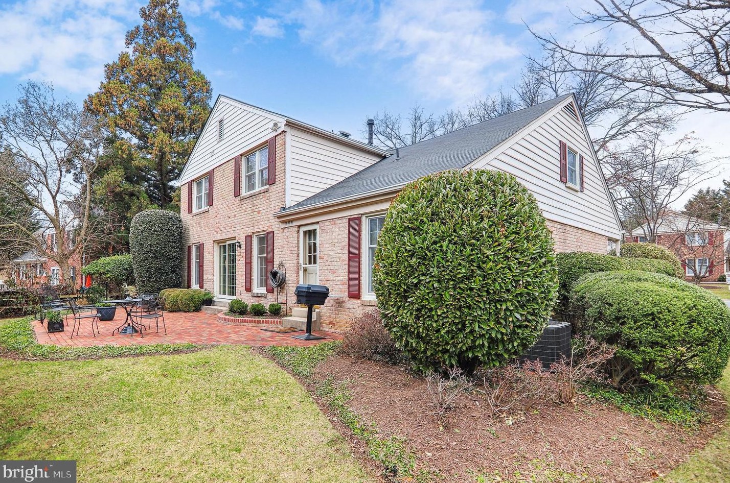 9536 Whetstone Dr, Gaithersburg MD  20886-3110 exterior