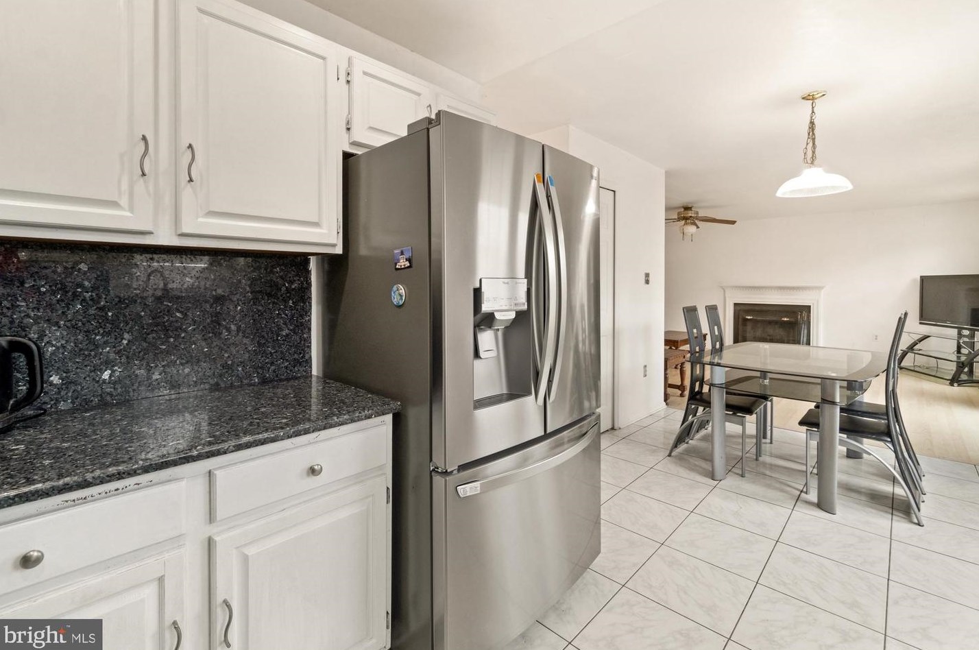 13985 Saddleview Dr, Gaithersburg MD  20878-3855 exterior