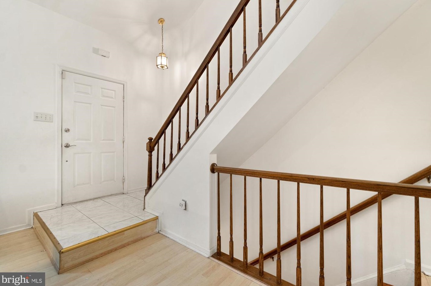 13985 Saddleview Dr, Gaithersburg MD  20878-3855 exterior