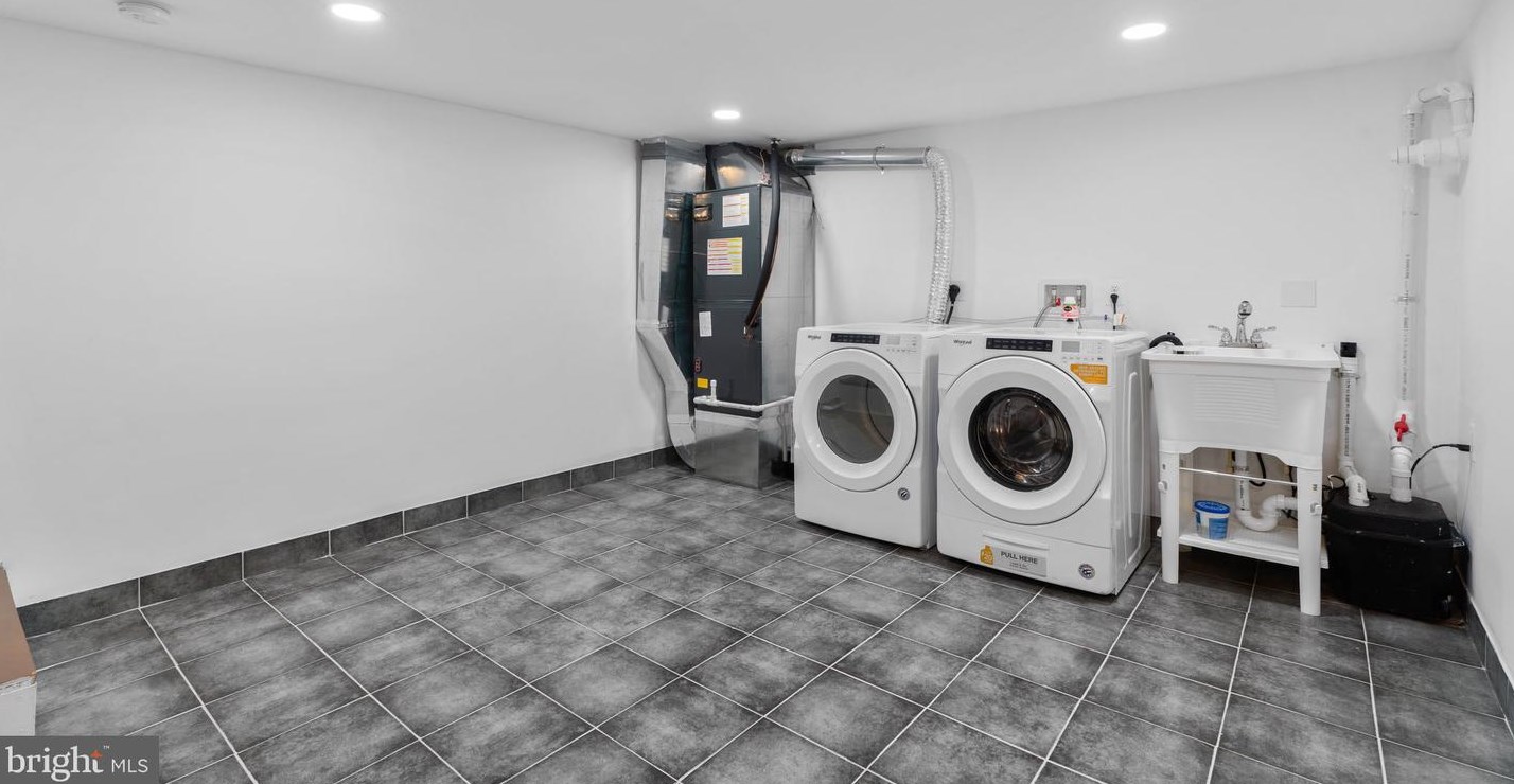 20539 Zion Rd, Gaithersburg MD  20882-1728 exterior