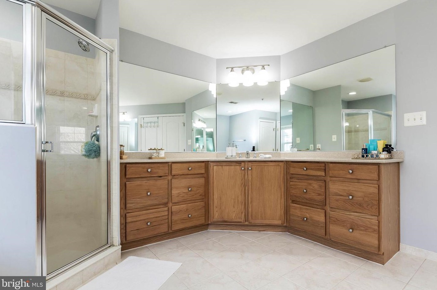 23838 Burdette Forest Rd, Clarksburg MD  20871-4373 exterior