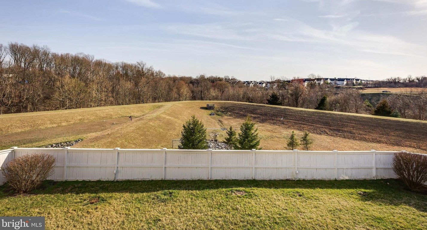 23838 Burdette Forest Rd, Clarksburg MD  20871-4373 exterior